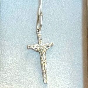 925 Sterling Silver 3D Christian Jesus Christ Cross Catholic Crucifix/ Amulet